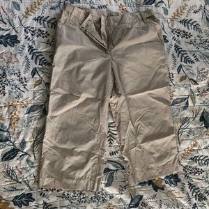 Khaki Capri